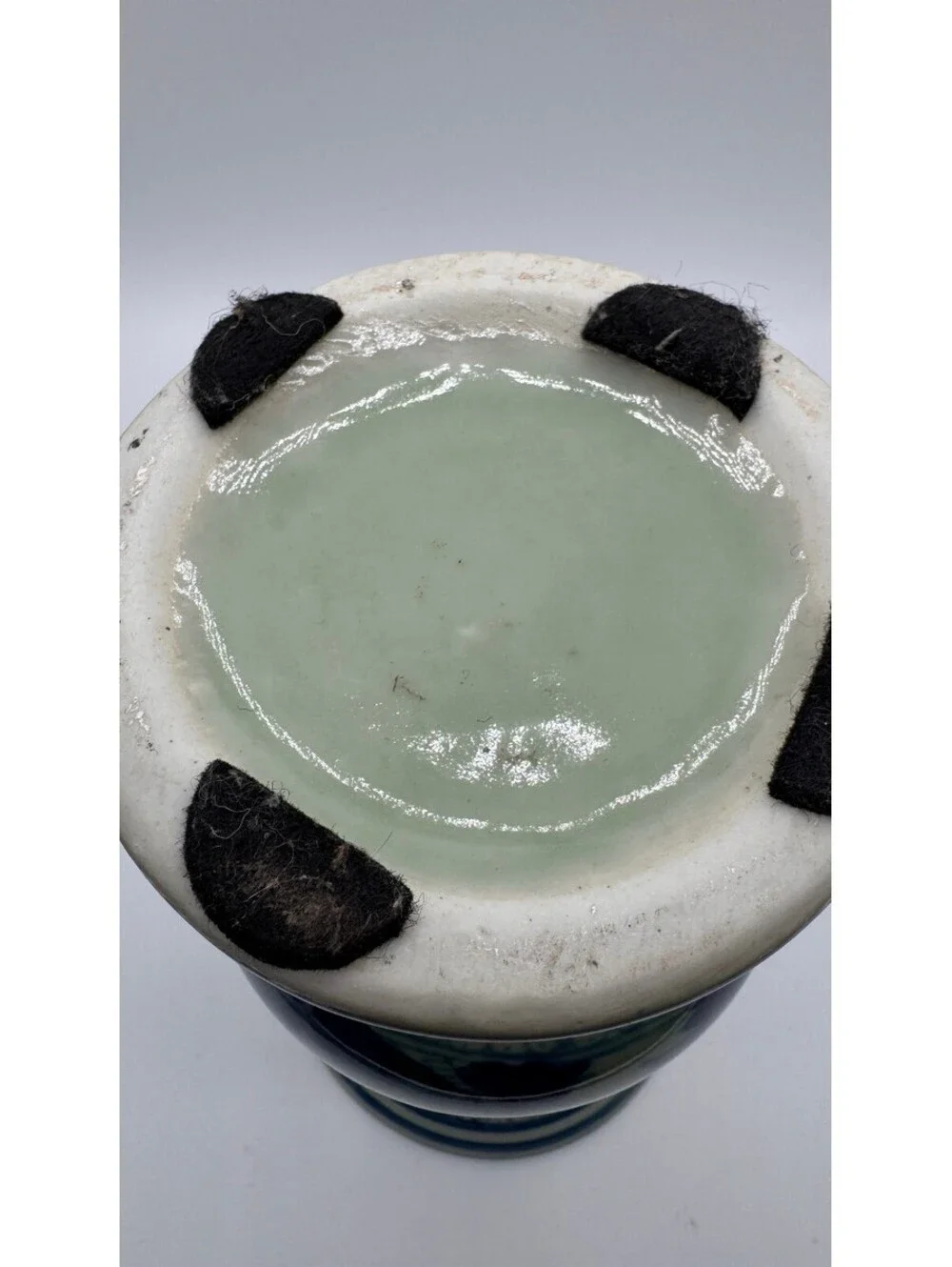 Vintage Chinese Blue White Porcelain Landscape Vase Chinoiserie 10.5